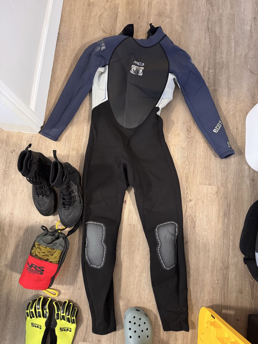 Wetsuit
