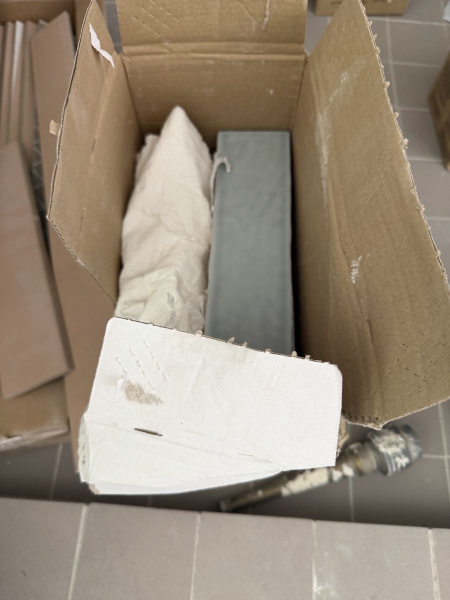 Main image 7