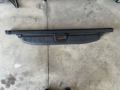 2011-2022 Jeep Grand Cherokee OEM Trunk Retractable Cover
