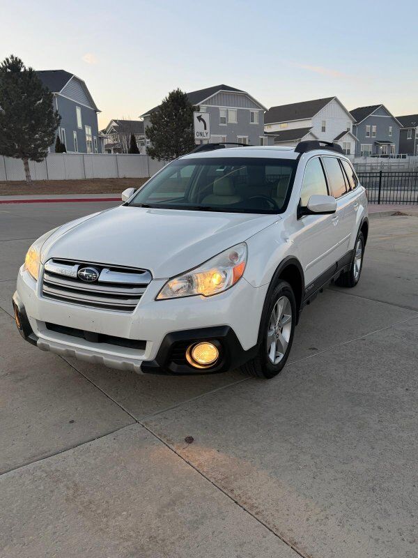 2013 Subaru Outback 2.5i