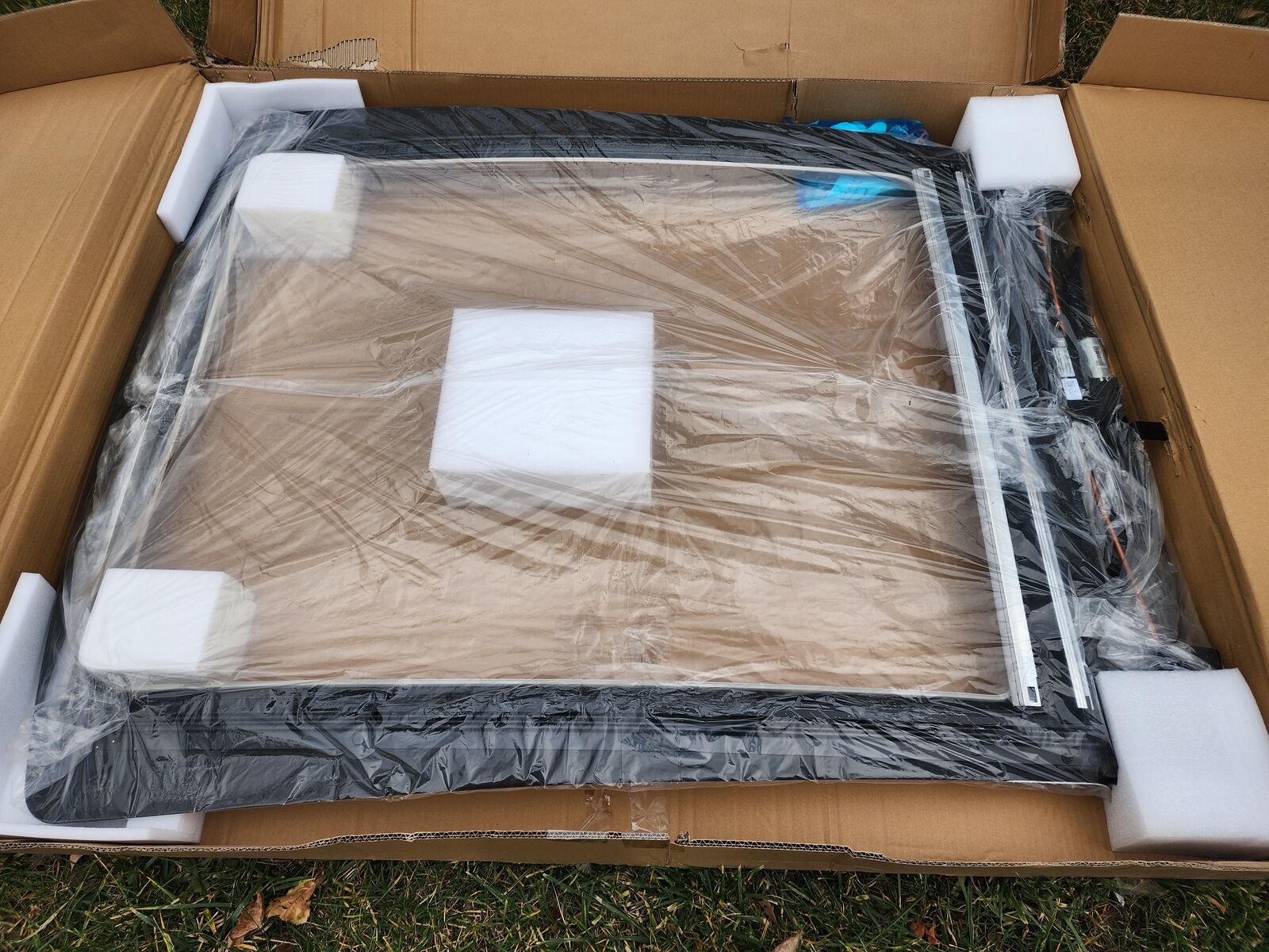 Tesla Y Roof Sunshade