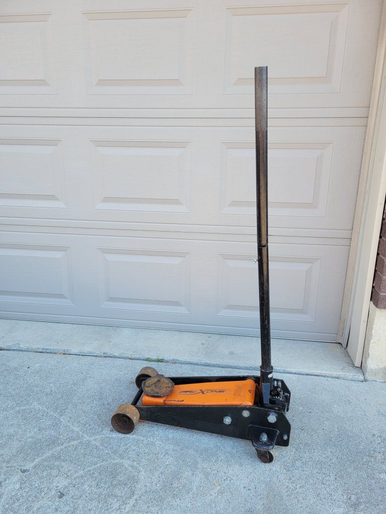 floor jack