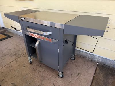 Blackstone ProSeries 28" Serve and Store Prep Grill Cart