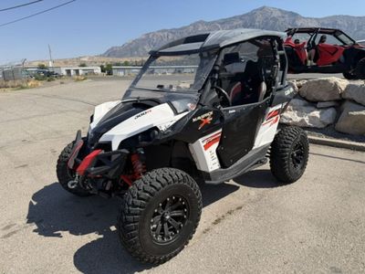 2014 Can-Am® Maverick™ X® rs DPS™ 1000R