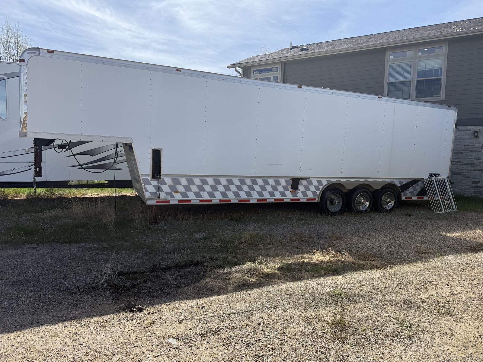 28’ enclosed triple axle trailer priced reduced