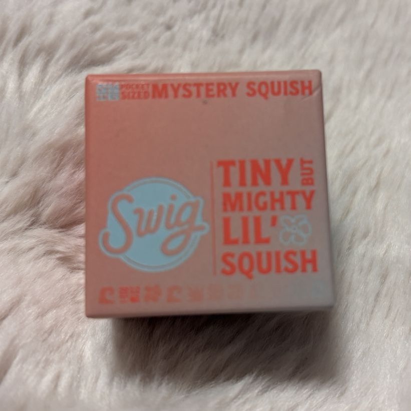 Swig Tiny But Mighty Lil' Squish BLUE Squish