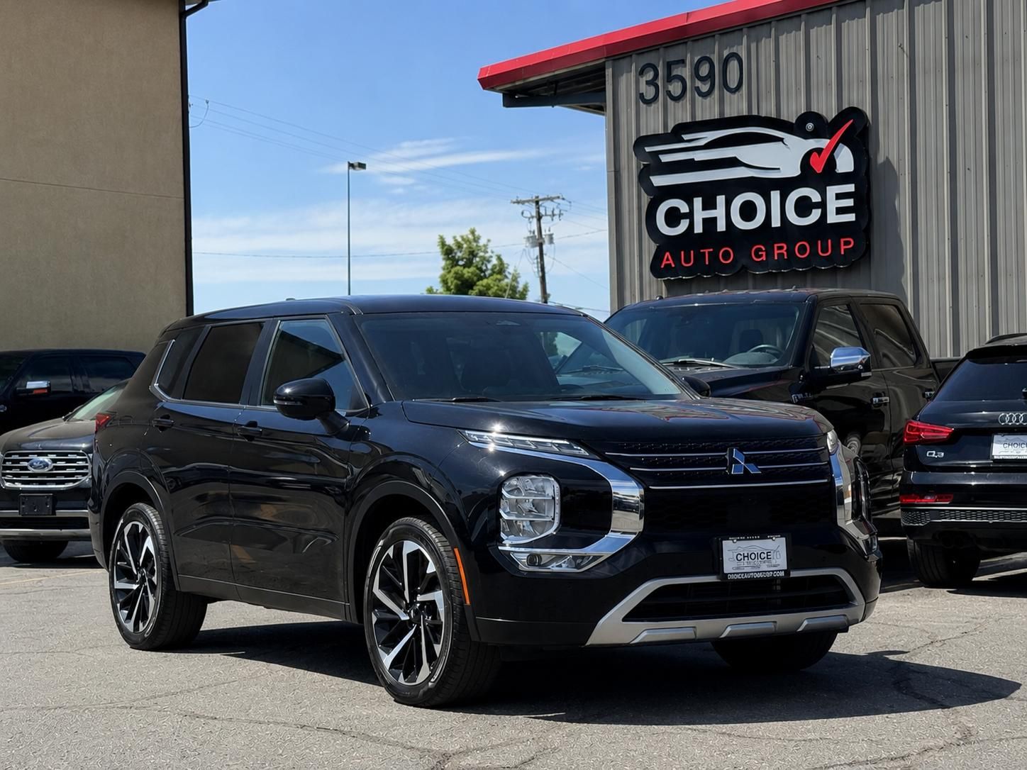 2024 Mitsubishi Outlander SE