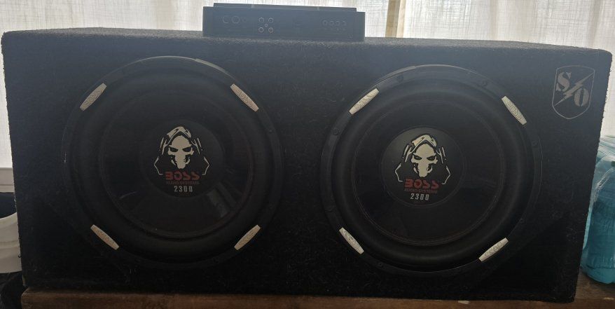 JL Audio RD500/1 Amp & Boss 2300 Subwoofers