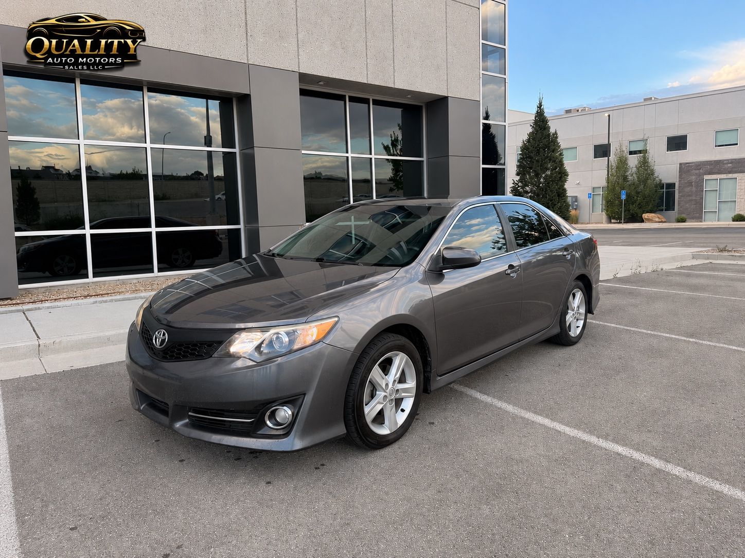 2014 Toyota Camry SE