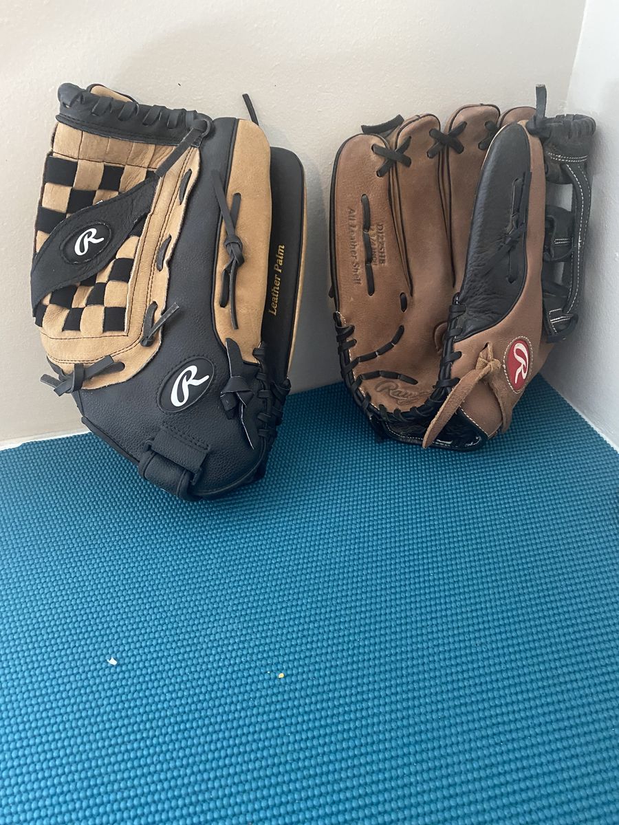 SET Of 2 RAWLINGS  SOFTBALL GLOVES  RIGHT & LEFT
