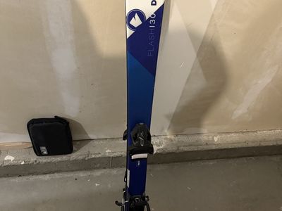 Kids Defiance Skis 130cm