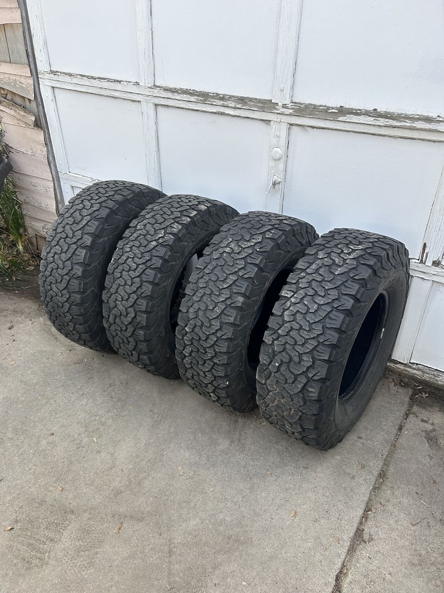 BFG KO2 265/75R16