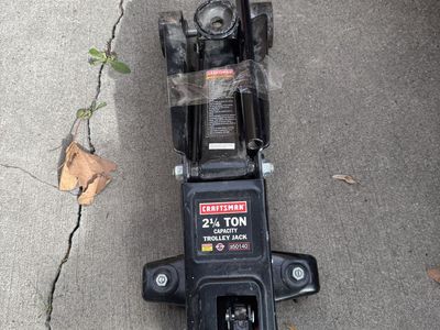 Craftsman Black 2.25 Ton Steel Hydraulic Trolley