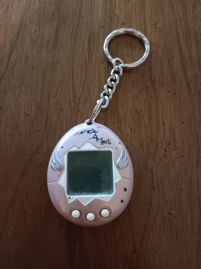 Vintage 1997 Tamagotchi Angel – Pearlescent Pink