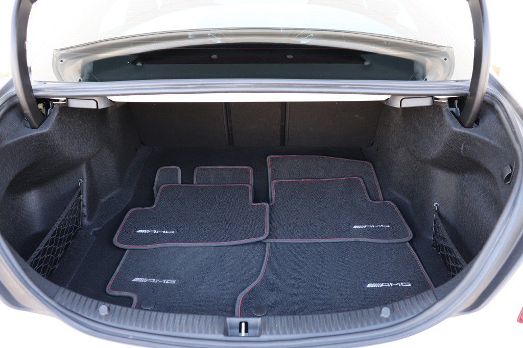 Main image 25