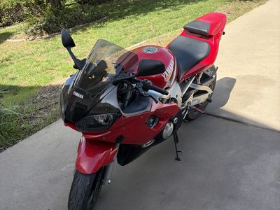 2002 Yamaha YZF R6