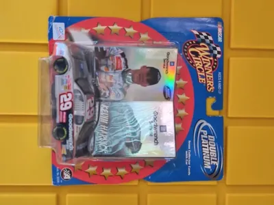 Winners Circle Double Platinum Kevin Harvick # 29 1:43 t NASCAR - GOODWRENCH NIP