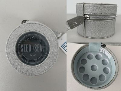Young Living - 5ml Round Essential Oils Travel Case - Fits 10 Oils
