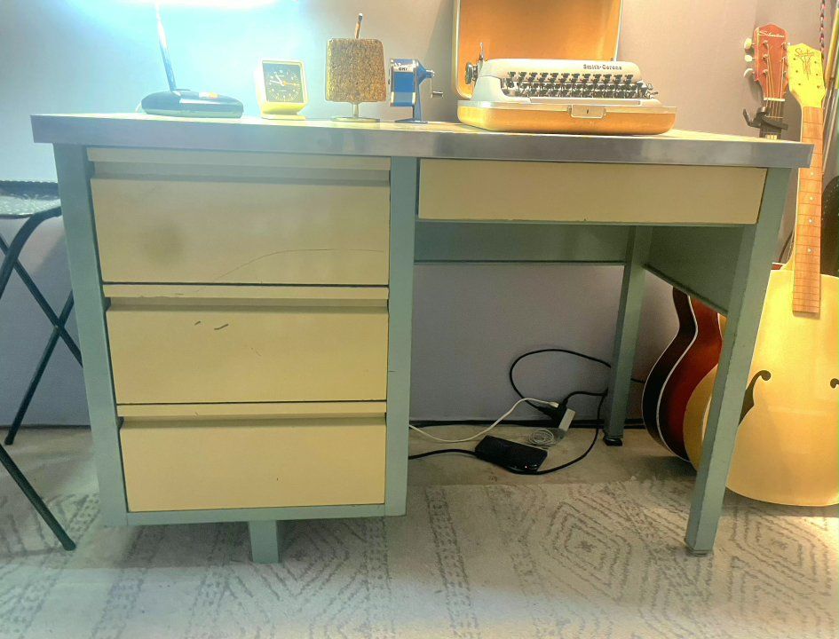Main image 7