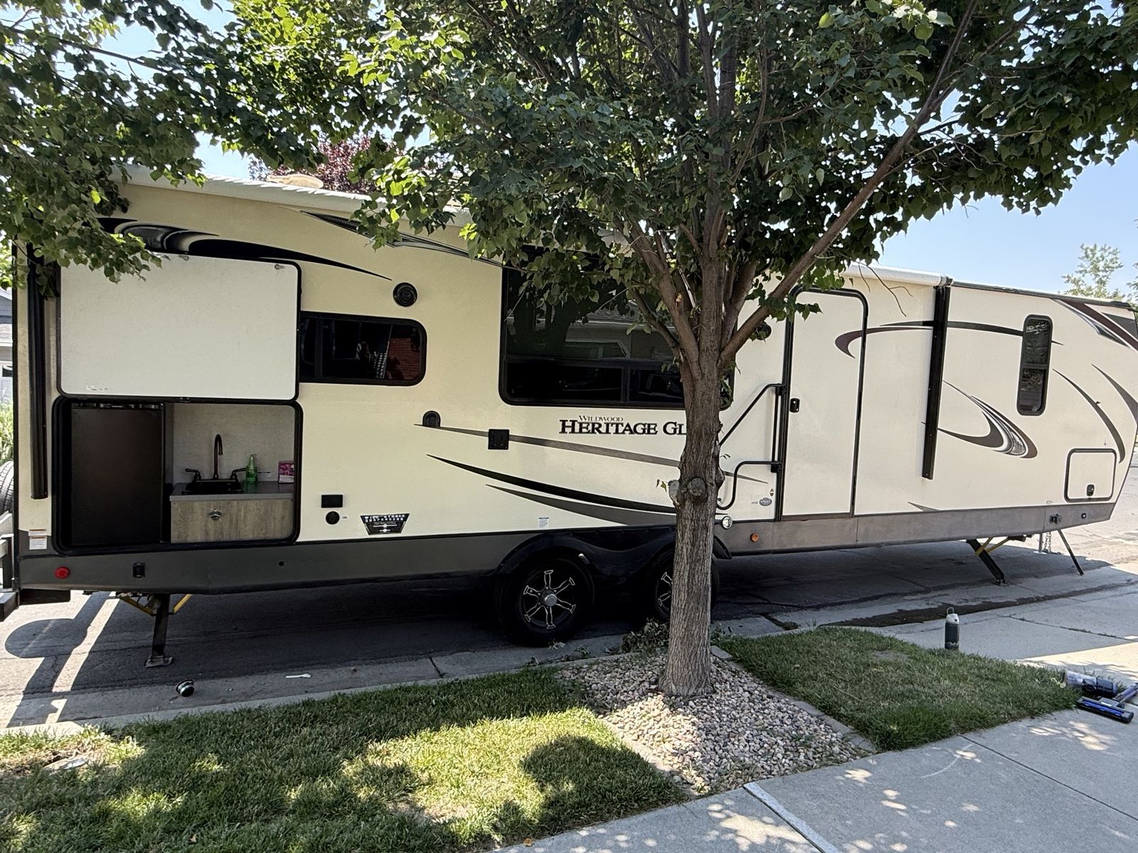 2020 Forest River Wildwood Heritage Glen 283RK - $24,500