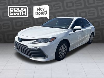 2021 Toyota Camry Hybrid LE