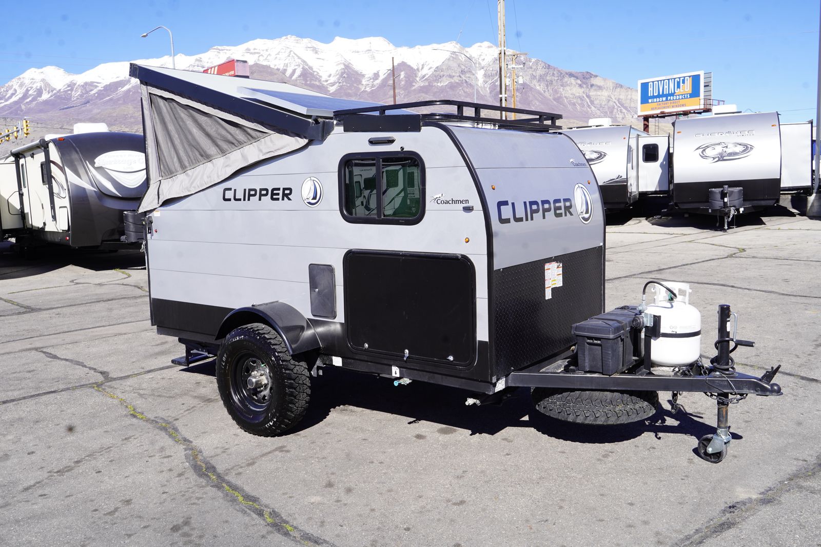 2023 Coachman Clipper 9.0 Explore
