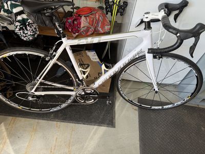 Canondale CAAD10 54cm/Medium - Dura Ace 11 Speed - Mavic Ksyrium Elite - Excellent Condition
