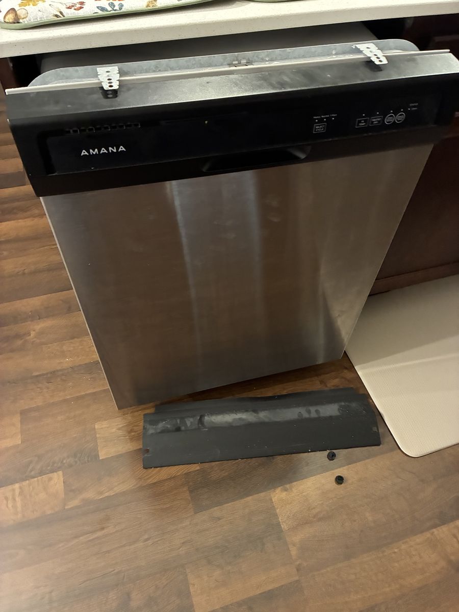 Amana Dishwasher (Parts Or Refurbish)