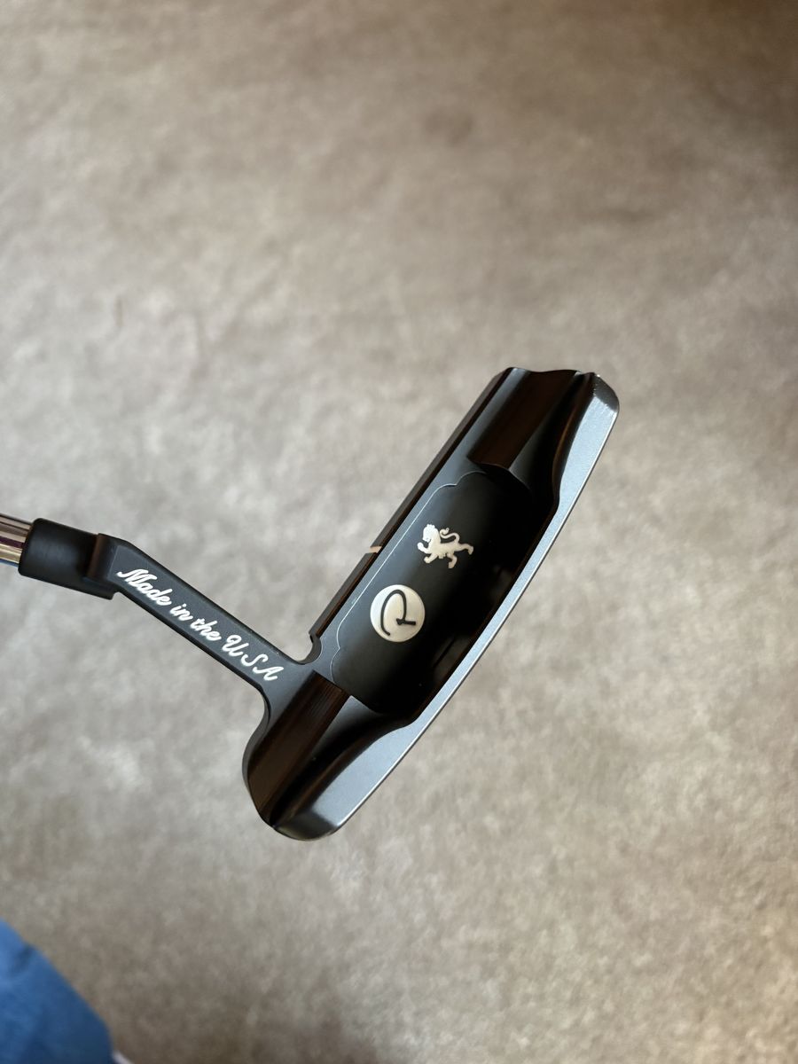 Piretti Cuvio Midnight Black 34 In