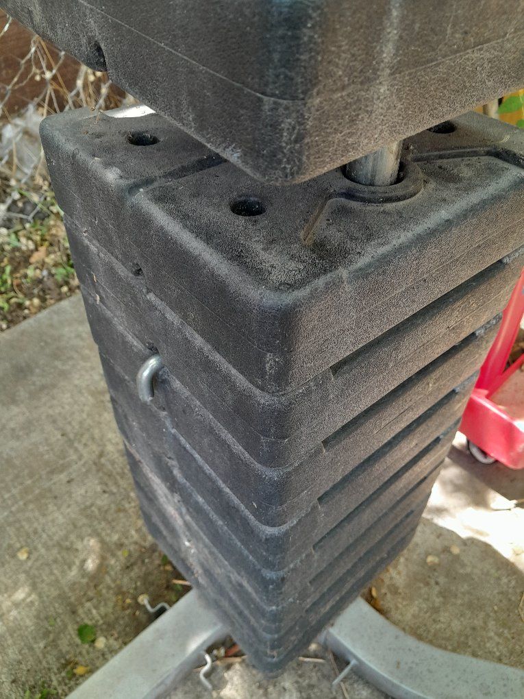 Main image 4