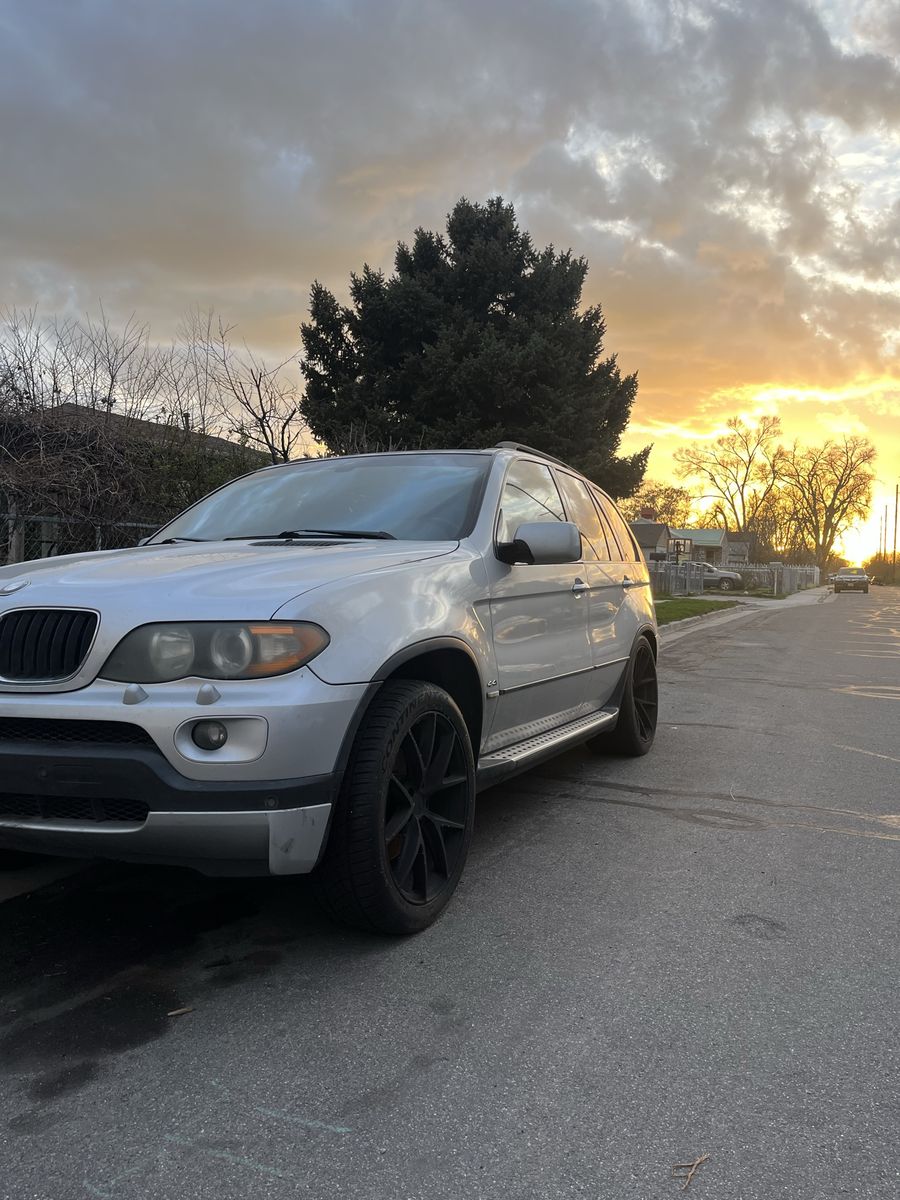 2004 BMW X5 4.4L