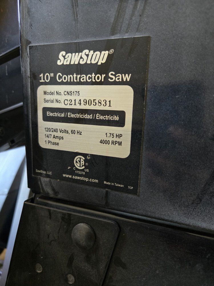 SawStop CNS175 10" Contractor Saw - 1.75HP Table Saw with Blade Guard & Stand