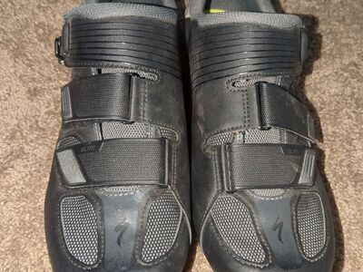 specialized elite road cycling shoes EU 43.5