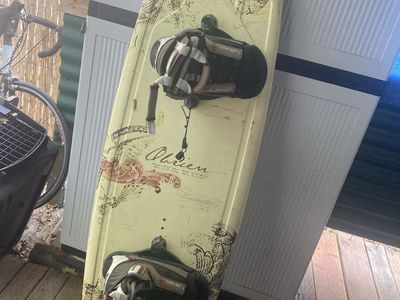 O’Brien wakeboard 142cm