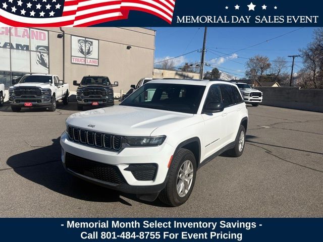 2025 Jeep Grand Cherokee Laredo X