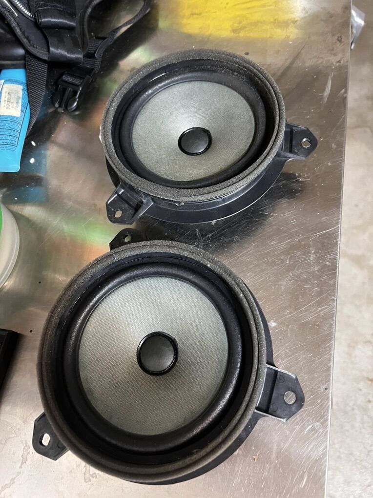 FREE Toyota Corolla Front Speakers (stock)