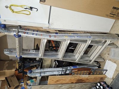 Warner 22 foot ladder