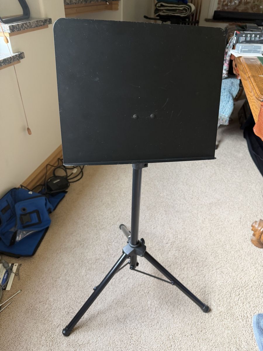 Black Folding Music Stand with Adjustable Tripod Base (Bartoc)