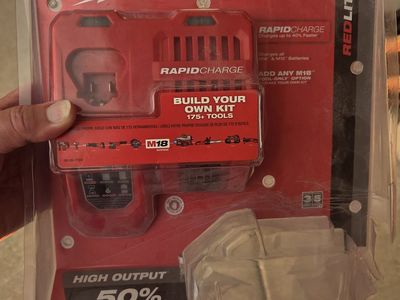 Milwaukee M18 REDLITHIUM XC8.0 High Output Rapid Charger ONLY!! 0