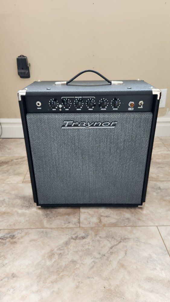Traynor YGL1 guitar amplifier