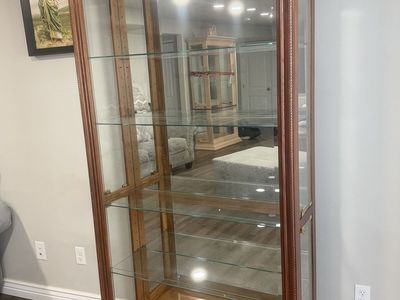 Lighted curio display