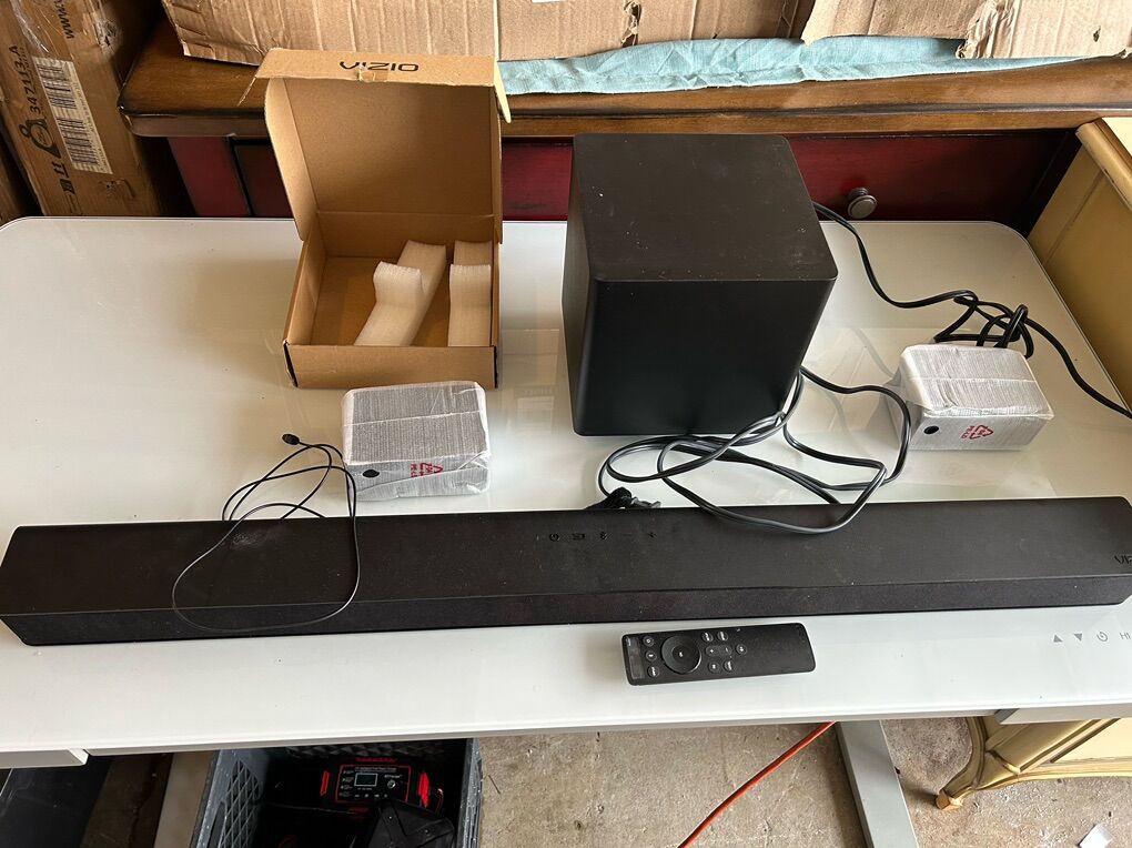 Vizio Home Audio 5.1 Dolby Soundbar & Sub Speakers