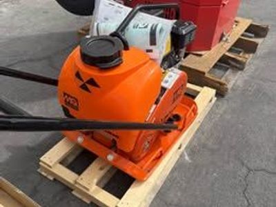 18" Plate Compactor w/ Water Tank – $1995