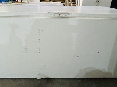 25 cubic foot chest freezer