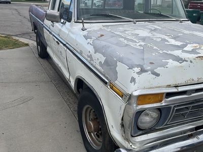 1975 Vintage Ford F-250 super Cab Truck Project Vehicle , running