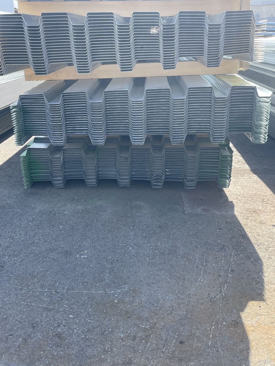 PRICED TO MOVE!! Steel Composite/Floor Deck – 20 GA x 1-1/2" Rib x 36" x 302" – $210.95 ea.