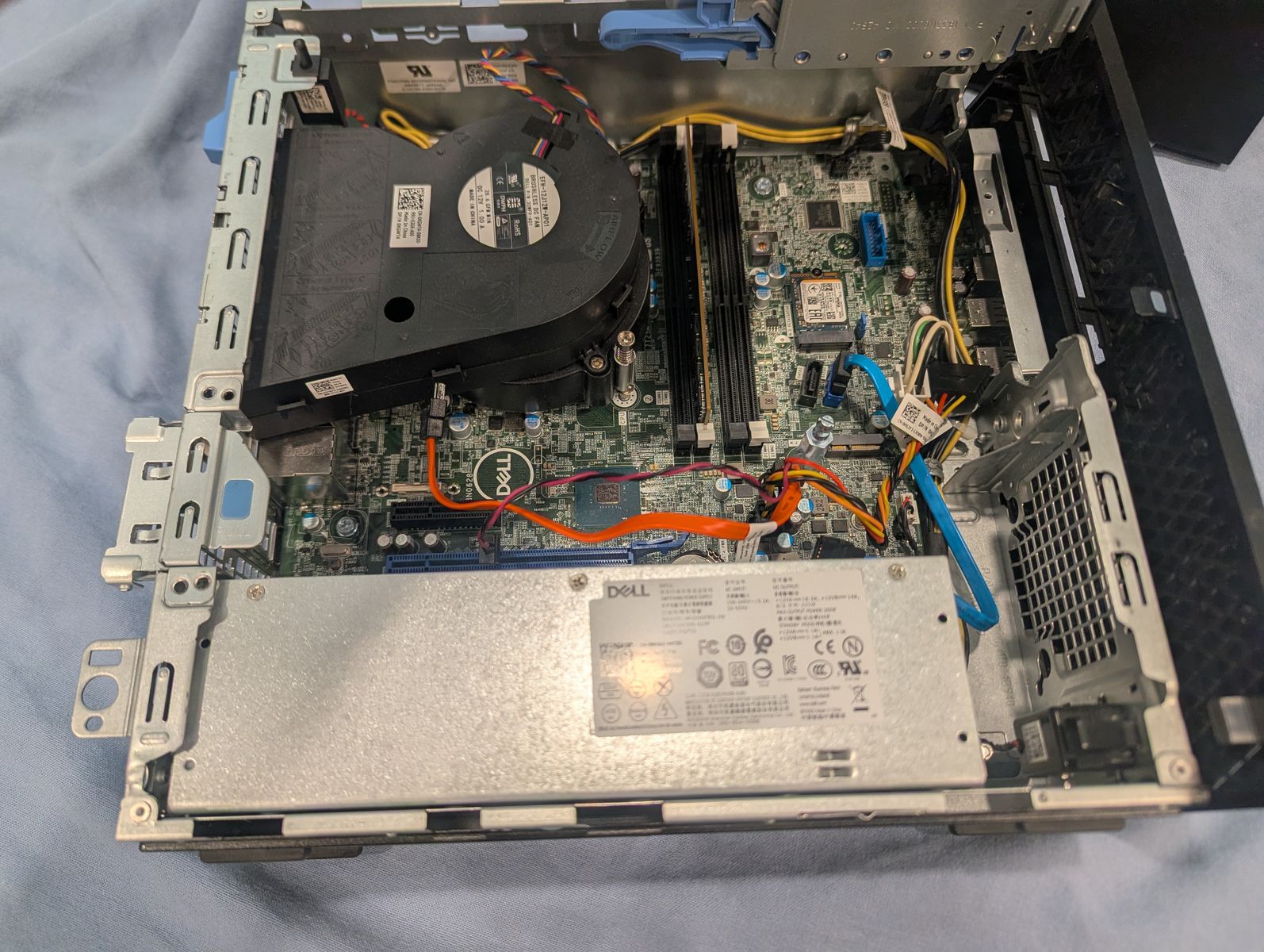 Main image 4