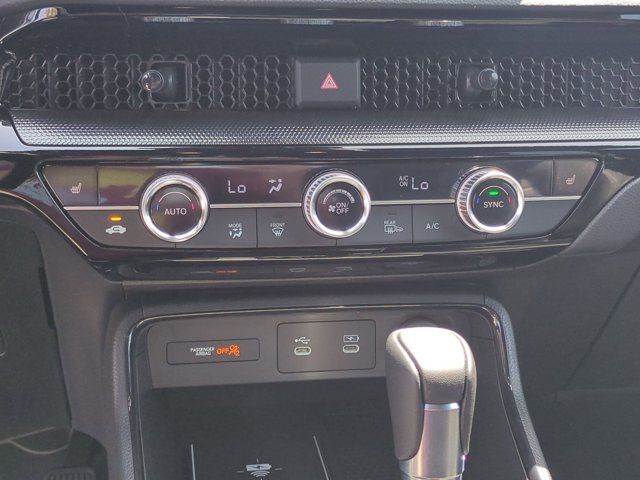 Main image 10