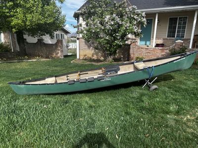 Discovery 174 Old Town Canoe