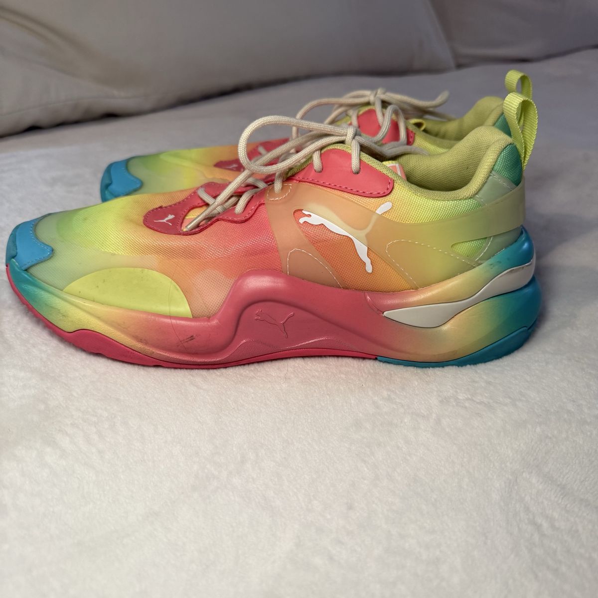Puma RS-X Rainbow Gradient Athletic Sneakers - Women's Size 9